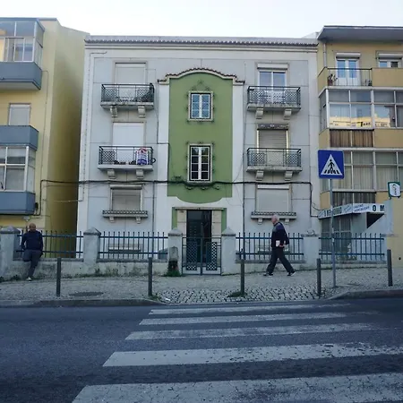 In 11 Minutes From Lisbon Alloggio in famiglia