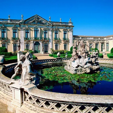 In 11 Minutes From Lisbon * Queluz